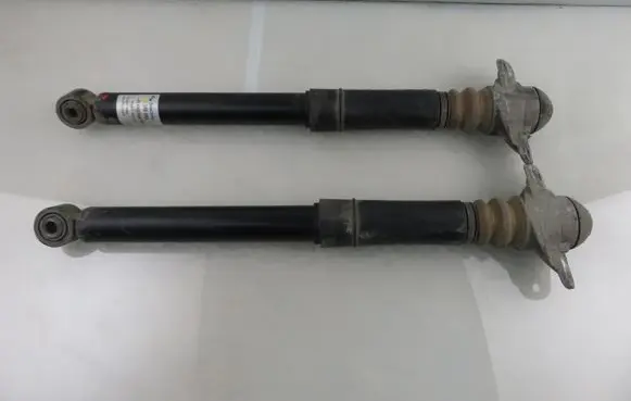 Rear shock absorber/damper