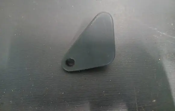 Volvo V70 Radiator mount bracket 30723366