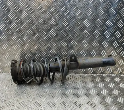 Volkswagen PASSAT B8 Front shock absorber/damper 3Q0413031BN