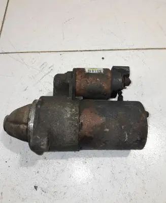 Hyundai i40 Starter motor 361002A950