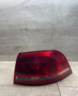 Volkswagen PASSAT B7 Rear/tail lights 3AF945096C 605002
