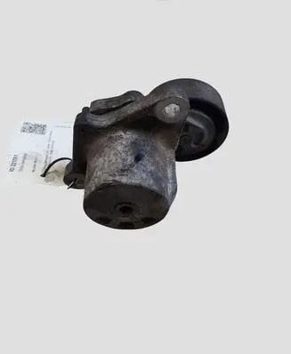 Hyundai i40 Generator/alternator belt tensioner 252812A100