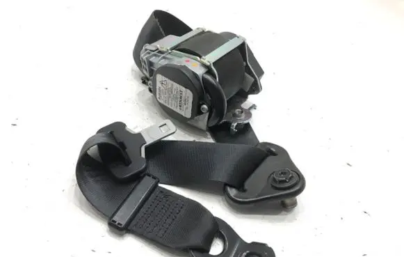 Renault Master III Front seatbelt 868840018R