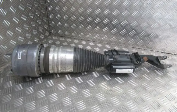 Mercedes-Benz GLC X253 C253 Front shock absorber/damper 