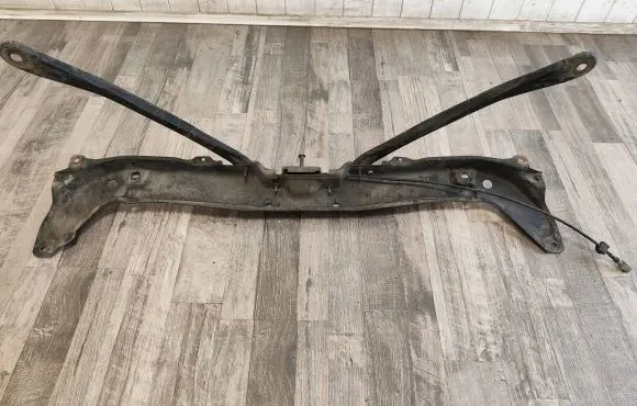 Top upper radiator support slam panel