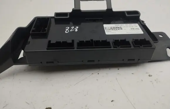 Volkswagen Golf VIII Other control units/modules 5WA907727AC