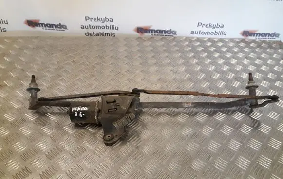 Iveco Daily 30.8 - 9 Front wiper linkage and motor