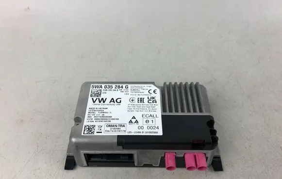 Skoda Kodiaq Bluetooth control unit module 5WA035284G 5WA035284B