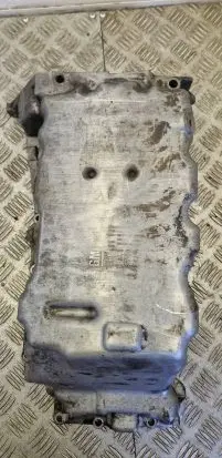 Oil sump