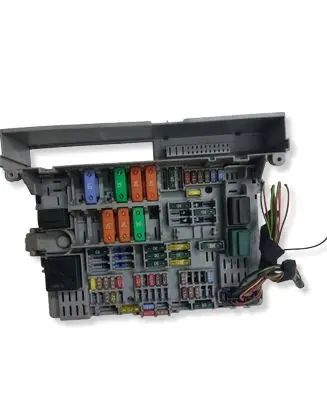 BMW 3 E92 E93 Fuse module 6906622 23063571