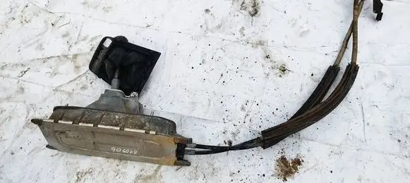 Skoda Octavia Mk2 (1Z) Gear shifter/selector 1K0711049AS