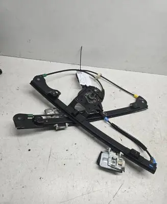 Volkswagen Golf III Front door electric window regulator 1H0837402BRE