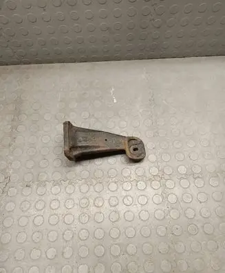 BMW X5 E53 Engine mounting bracket 6761564