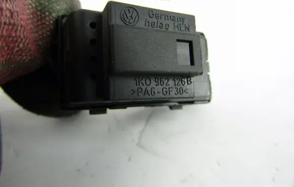 Volkswagen PASSAT CC Other switches/knobs/shifts 1K0962126B