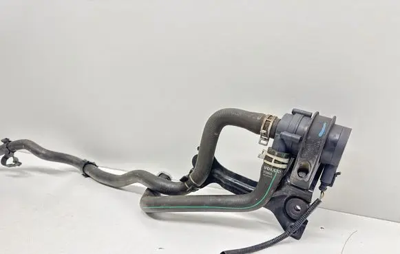Volvo V40 Electric auxiliary coolant/water pump 31338605 3136820 30950000