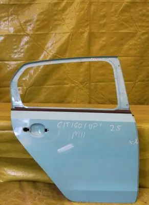 Volkswagen Up Front door 000259