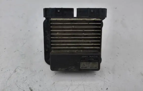 Toyota Corolla E120 E130 Fuel injection control unit/module 8987120050 1310001260