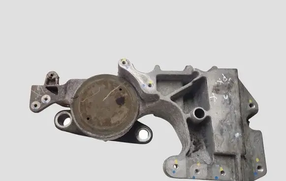 Nissan X-Trail T31 Engine mount bracket 515AF9000 F6629000 F6628000