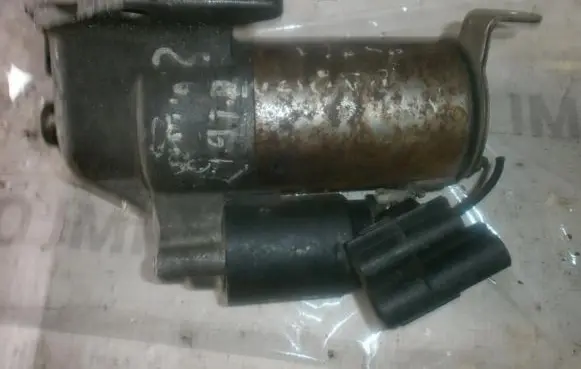 Ford Mondeo MK I Starter motor F3RU11131DB