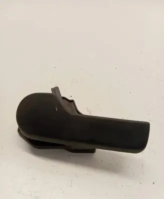 Engine bonnet (hood) release handle