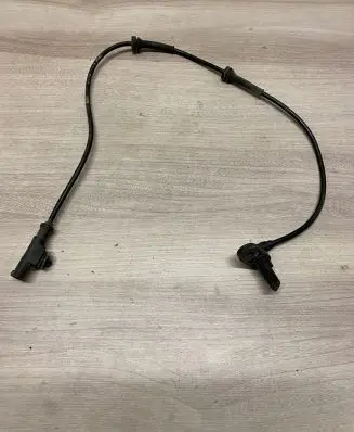 Nissan Note (E11) ABS brake wheel speed sensor 47901ax600