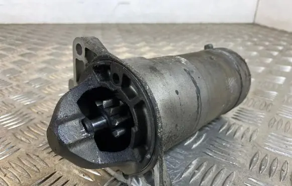 Opel Signum Starter motor 55353857 M001T30471