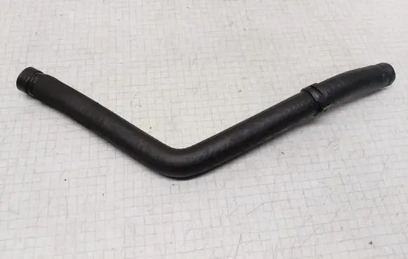 Audi A4 S4 B6 8E 8H Engine coolant pipe/hose