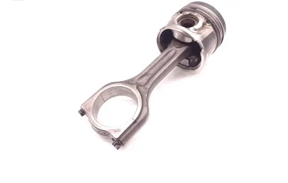 Ford Focus Piston with connecting rod T1DB