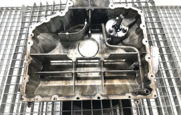 Oil sump