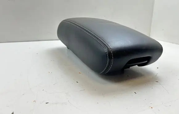 Jeep Grand Cherokee Armrest X85007602BL