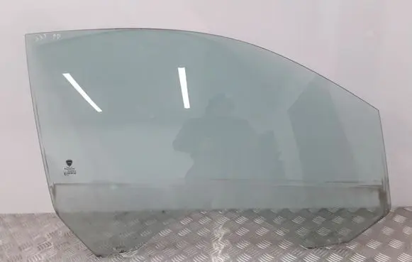 Lancia Ypsilon Front door window/glass (coupe) 43R001582