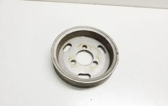 Volkswagen Jetta VI Power steering pump pulley 07K145255
