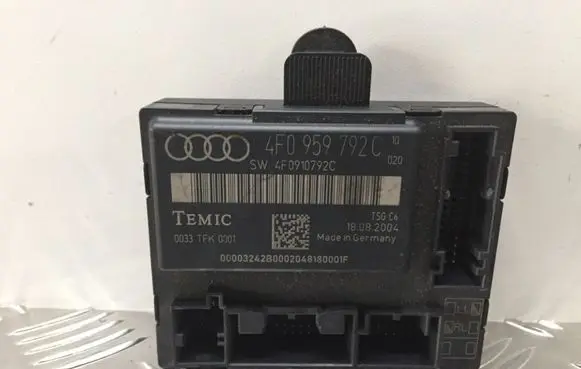 Audi A6 S6 C6 4F Door control unit/module 4F0959792C 4F0910792C