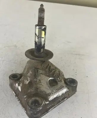 Peugeot 807 Engine mount bracket 1485396080