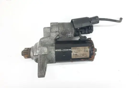 Volkswagen Golf VI Starter motor 02Z911024H