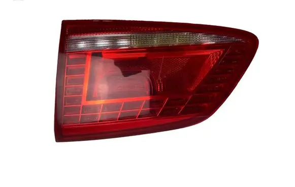 Volkswagen PASSAT B7 Tailgate rear/tail lights 3AF945308