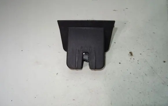 Skoda Superb B6 (3T) Tailgate/trunk/boot lock/catch/latch 8K9827505