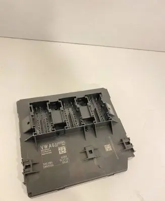 Volkswagen PASSAT B7 Comfort/convenience module 3AA937087G