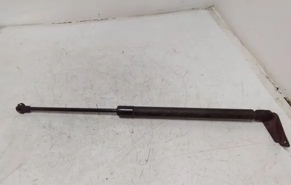Nissan Primera Tailgate/trunk strut/damper