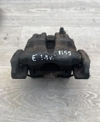 BMW X1 E84 Rear brake caliper 6768697 34216768697