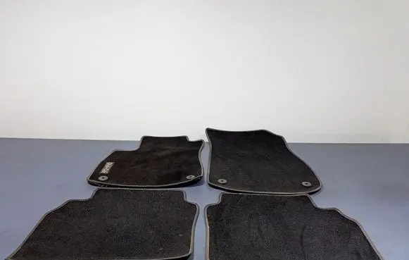 Opel Insignia B Front floor carpet liner 