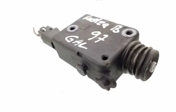Opel Vectra B Tailgate boot lock/latch motor 90460062 1101215