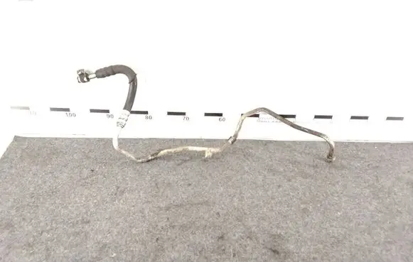 Jaguar XF X250 Gearbox oil cooler pipe/hose 4R837R081