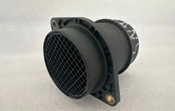 Volkswagen Sharan Mass air flow meter 0280217121 06A906461