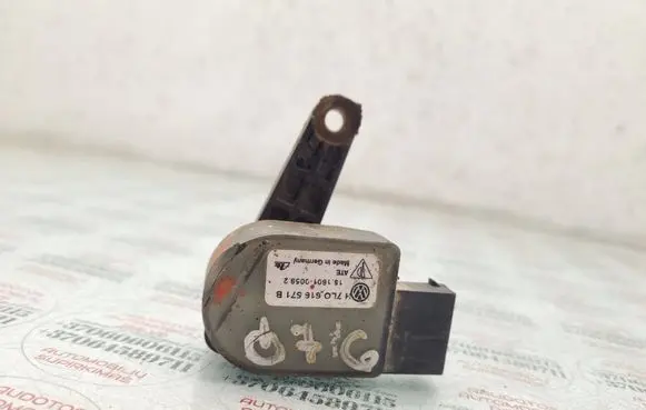Audi Q7 4L Rear air suspension level height sensor 7L0616571B