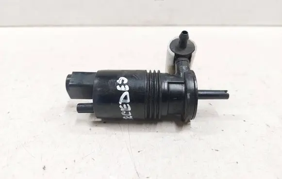 Mercedes-Benz R W251 Windscreen/windshield washer pump A1648600021