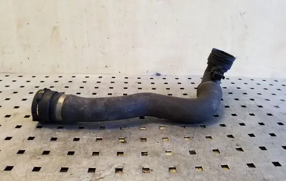 BMW X5 E53 Engine coolant pipe/hose