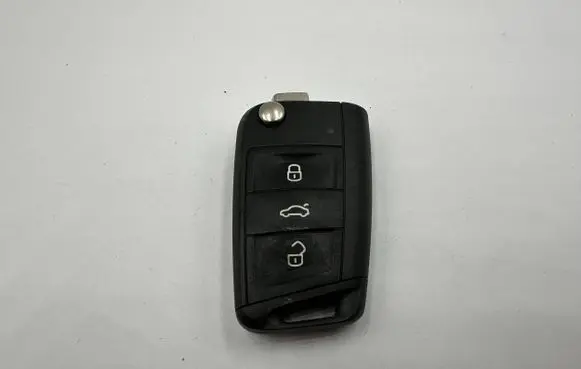 Volkswagen Golf VII Ignition key/card 5G0959752BA 0012193 7114530