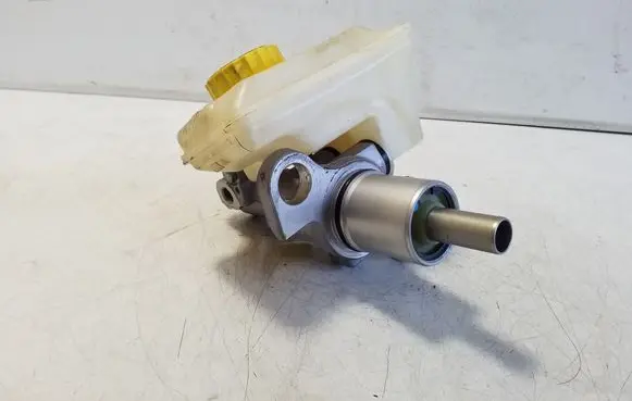 Bentley Continental Master brake cylinder 3D0611301B