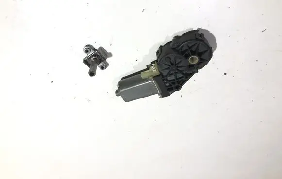 Peugeot 307 CC Sunroof motor/actuator 0390203228
